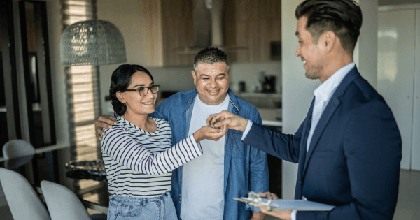 Top 5 mistakes first-time home buyers make. How to dodge them. Top 5 mistakes first-time home buyers make. How to dodge them.